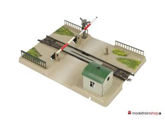 Marklin H0 7390 V5 Spoorwegovergang M rail - Modeltreinshop