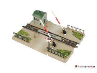 Marklin H0 7390 V5 Spoorwegovergang M rail - Modeltreinshop