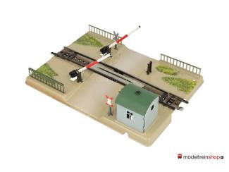 Marklin H0 7390 V8 Spoorwegovergang M rail - Modeltreinshop