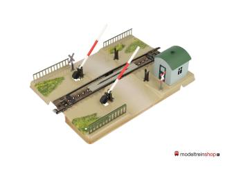 Marklin H0 7390 V8 Spoorwegovergang M rail - Modeltreinshop