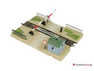 Marklin H0 7390 V7 Spoorwegovergang M rail - Modeltreinshop