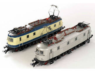 Marklin H0 3667 Tweedelige set Electrische locomotieven BR E 18 / BR 118 DB - Modeltreinshop