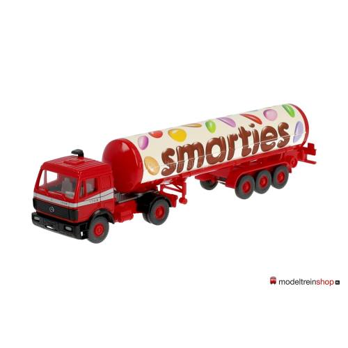 Wiking H0 78631 Mercedes Tankwagen Smarties - Modeltreinshop