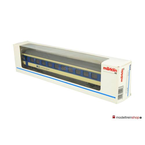 Marklin H0 4218 V02 Personenrijtuig 1e klasse van de BLS - Modeltreinshop