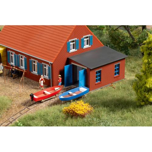 Auhagen H0 11476 Boothuis met trailerhelling - Modeltreinshop