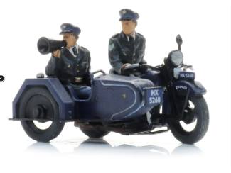 Artitec H0 387.580 Rijkspolitie motor met zijspan + 2 figuren kant en klaar - Modeltreinshop