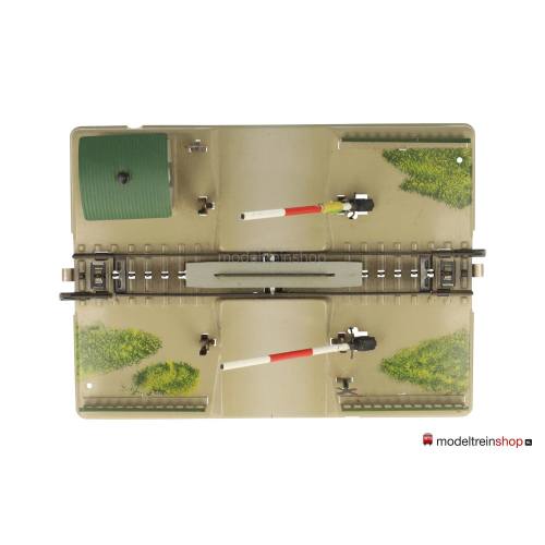 Marklin H0 7390 V8 Spoorwegovergang M rail - Modeltreinshop