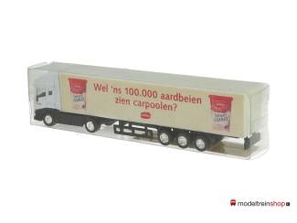 H0 Vrachtwagen - Mona - wel 'ns 100.000 aardbeien zien carpoolen? - Modeltreinshop